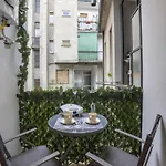 Chinatown Loft By Interhome